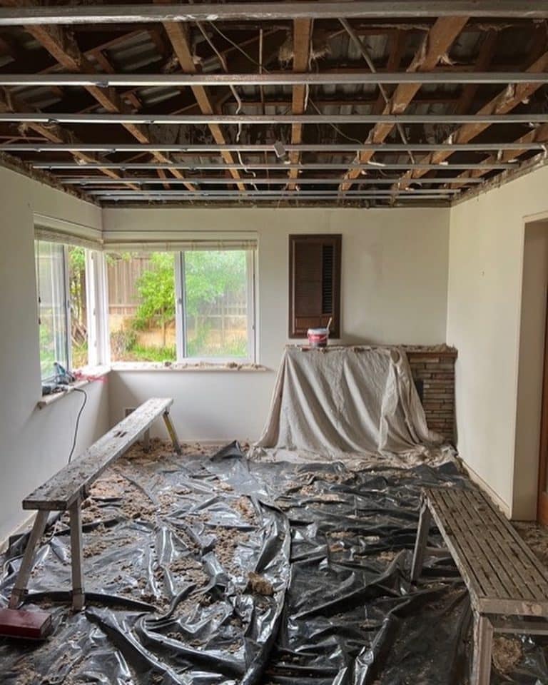 Ceiling repair contractors companies Perth